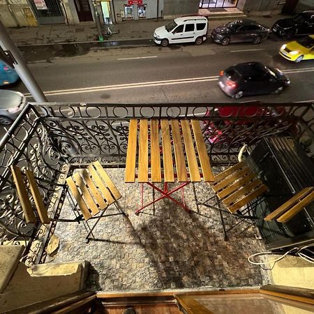 The King Suite With Balcony View Piata Romana Bukarest Exteriör bild